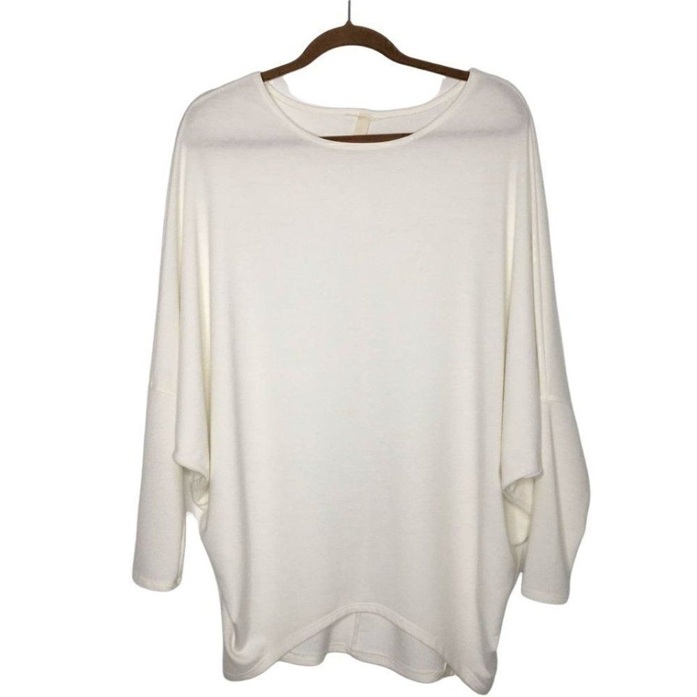 Jolie women’s sweater size one